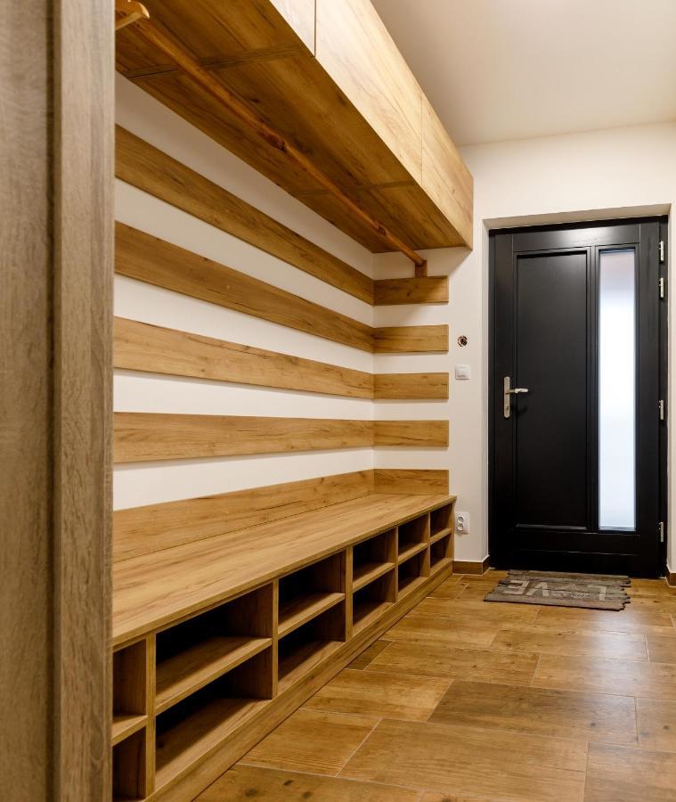 Apartment Ness โบจิดาร์ ภายนอก รูปภาพ